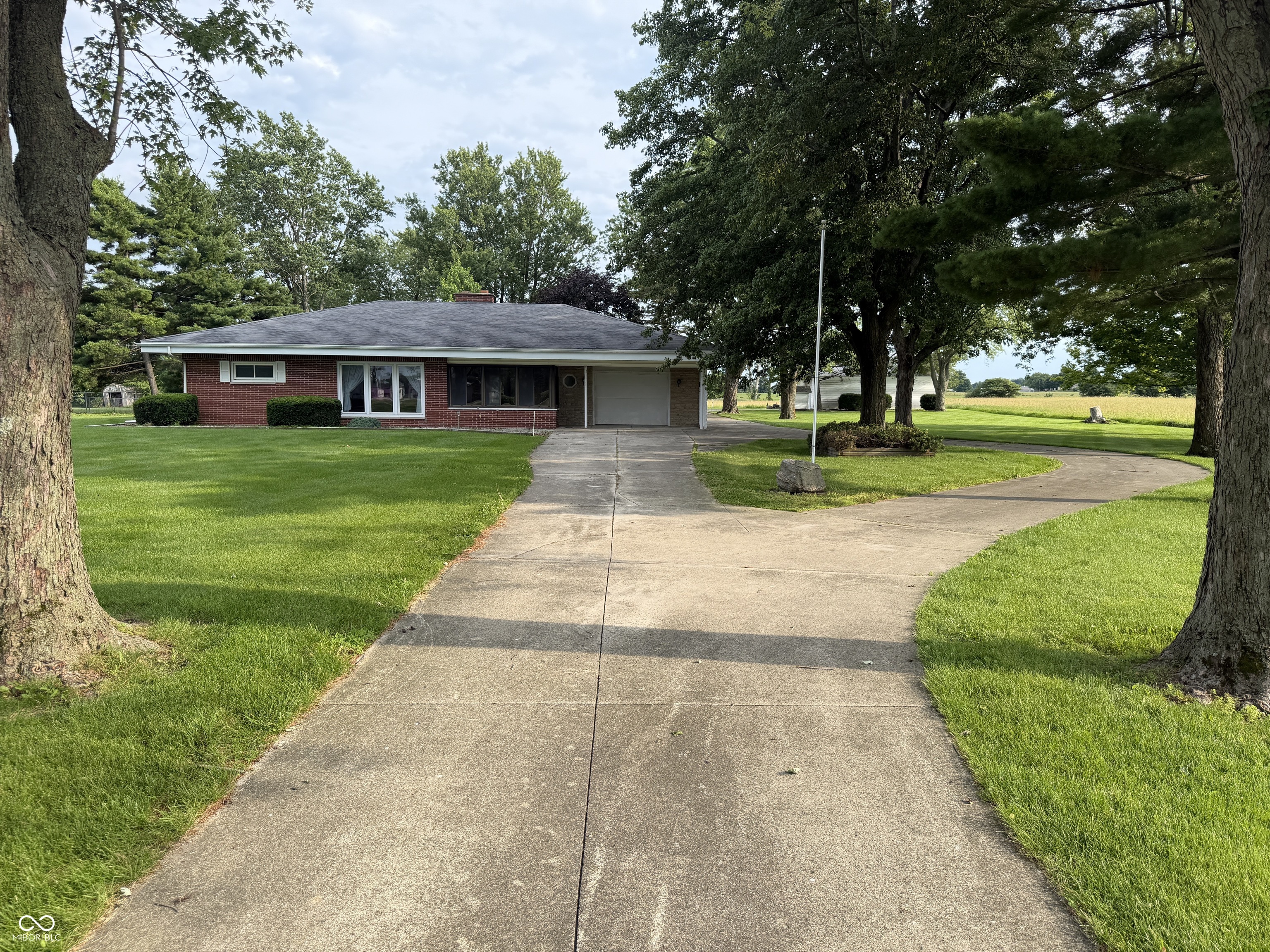3793 W Us Highway 36