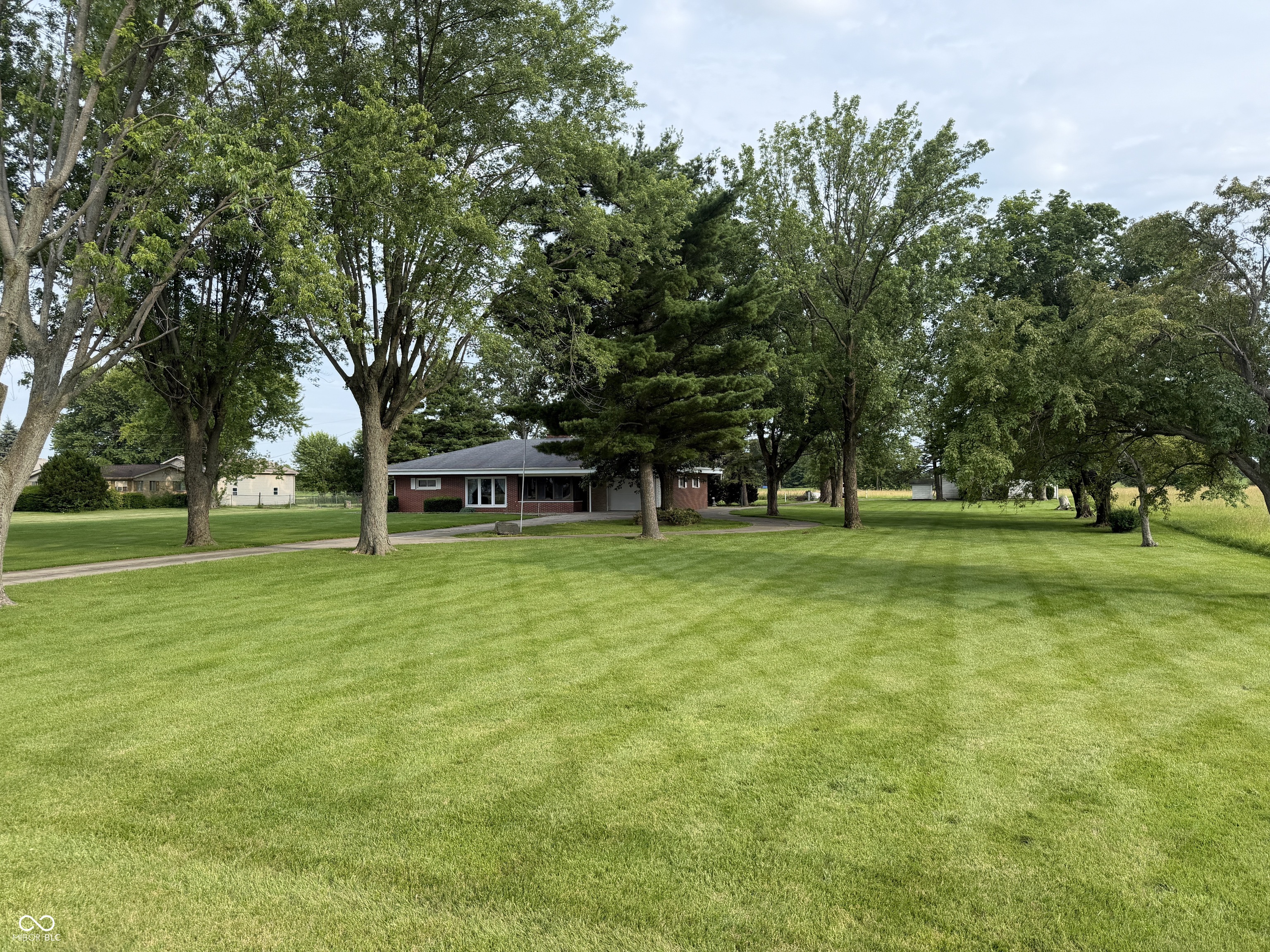 3793 W Us Highway 36