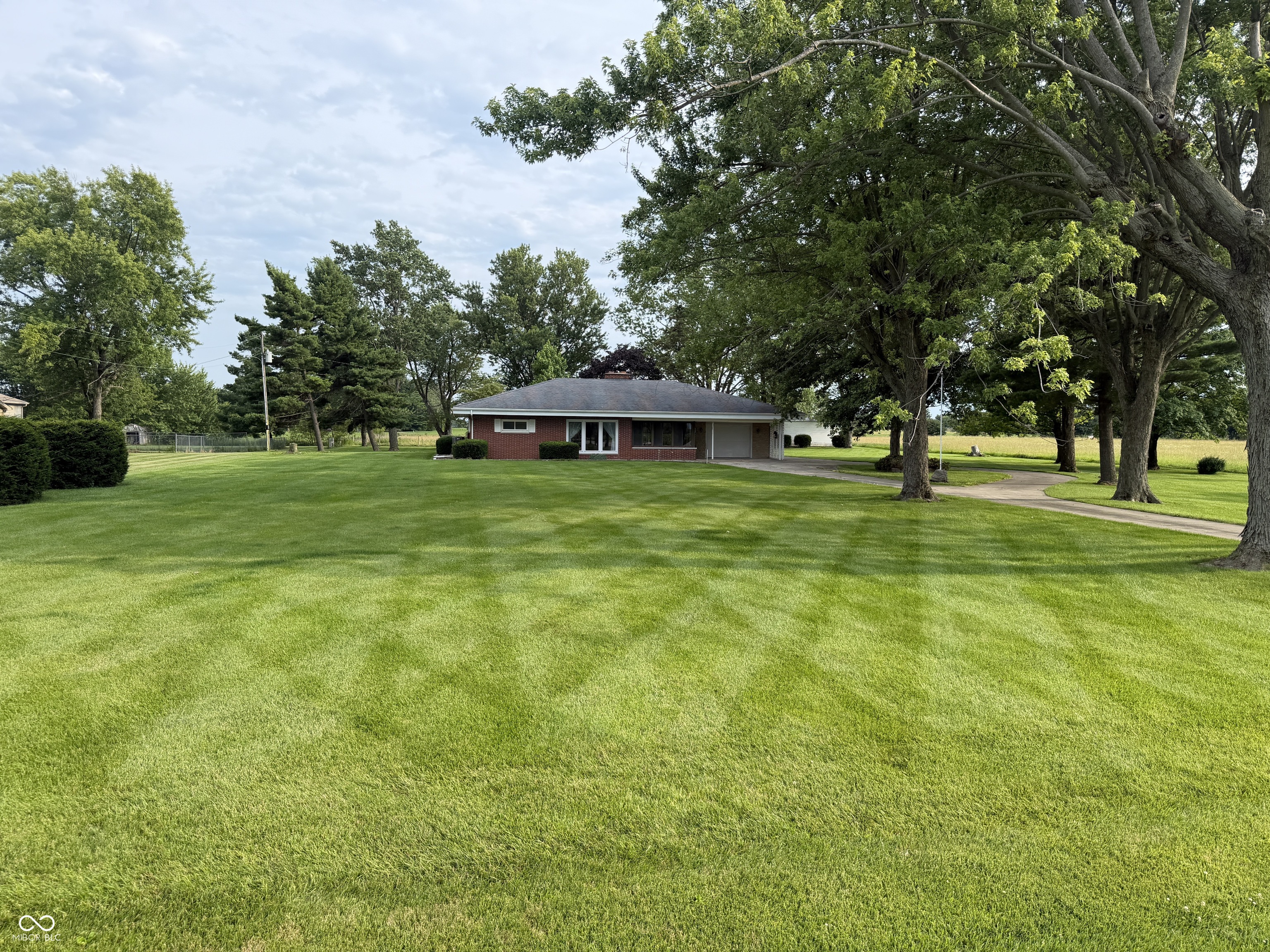 3793 W Us Highway 36