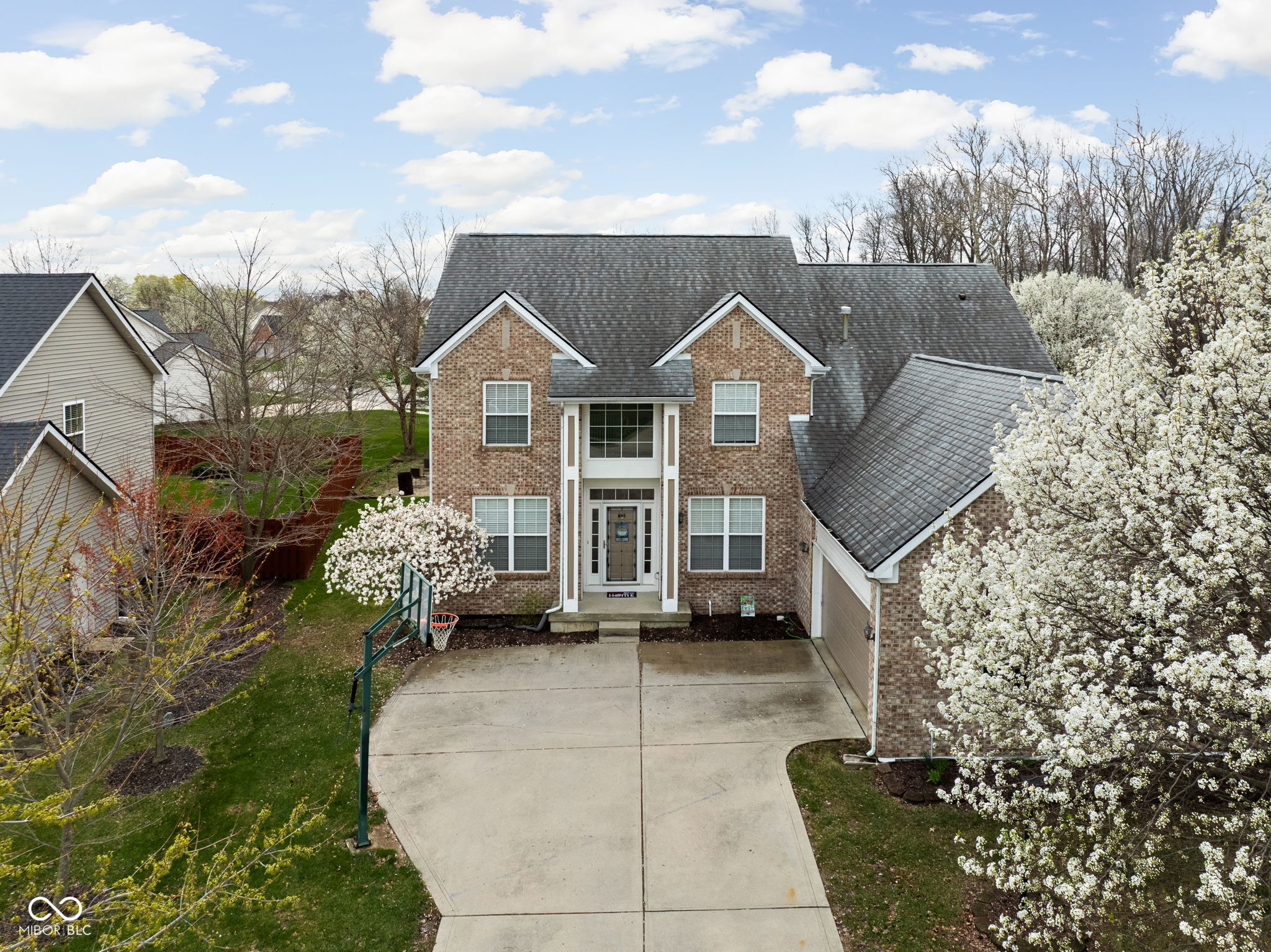 805 Harvest Lake Drive