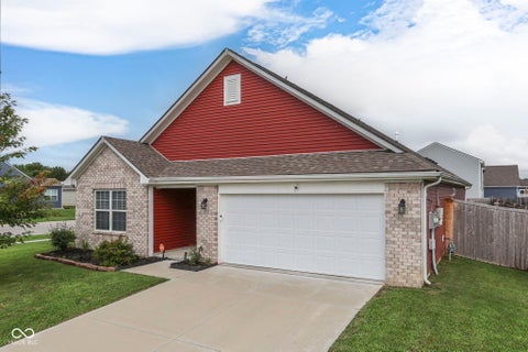 Photo of 4338 Rhapsody Lane, Indianapolis, IN 46235 (MLS # 22121842)