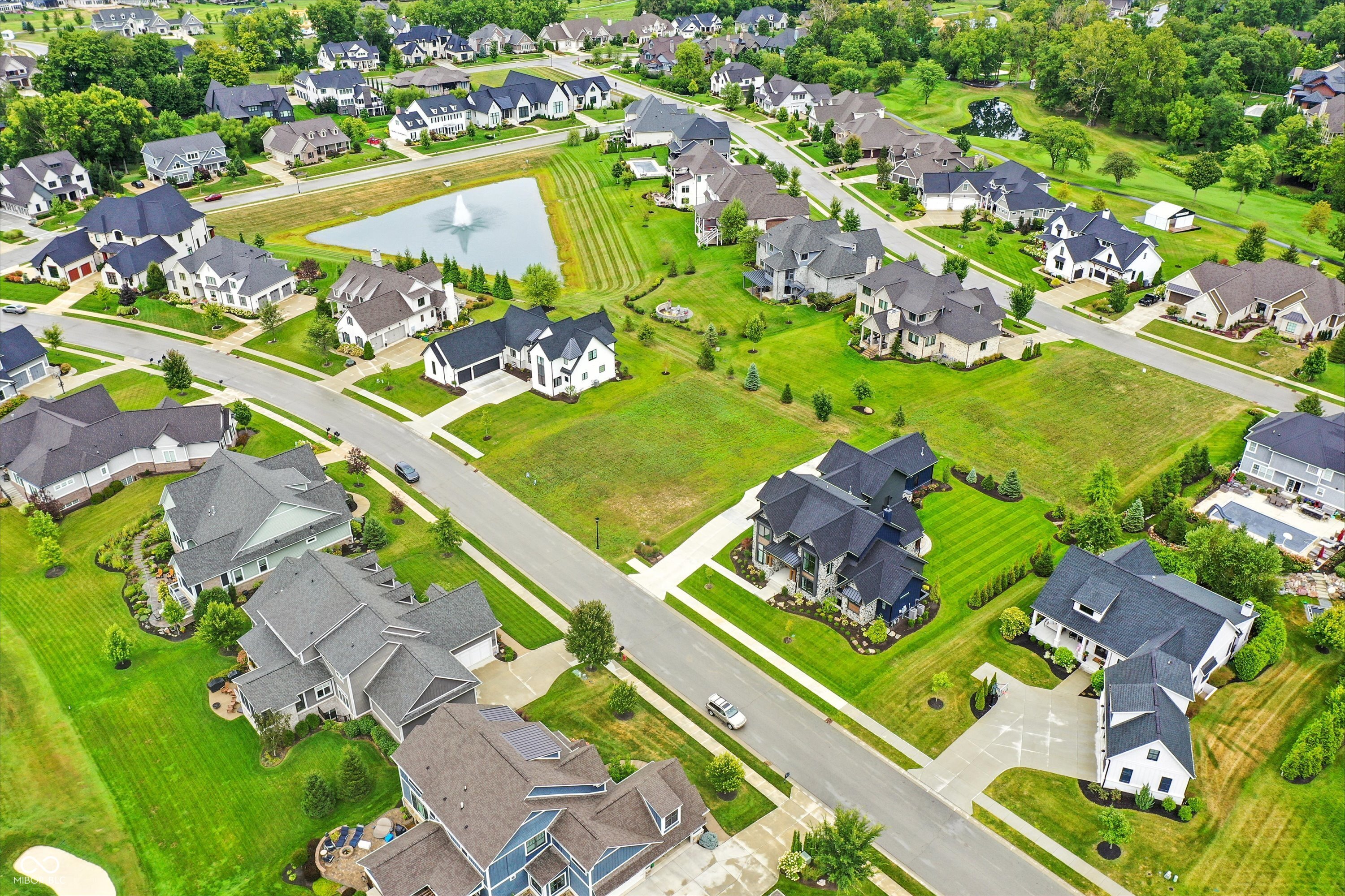 374 Old Ashbury Road