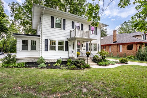 Photo of 5269 Central Avenue, Indianapolis, IN 46220 (MLS # 22122372)