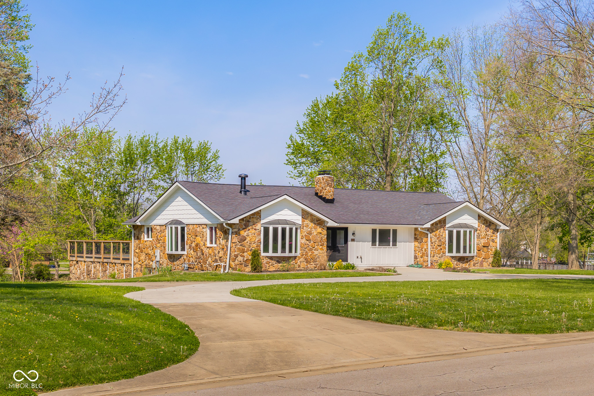 3532 Shoshonee Drive