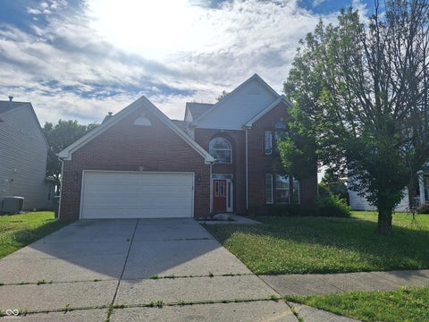 Photo of 8237 Alcona Drive, Indianapolis, IN 46237 (MLS # 22107481)
