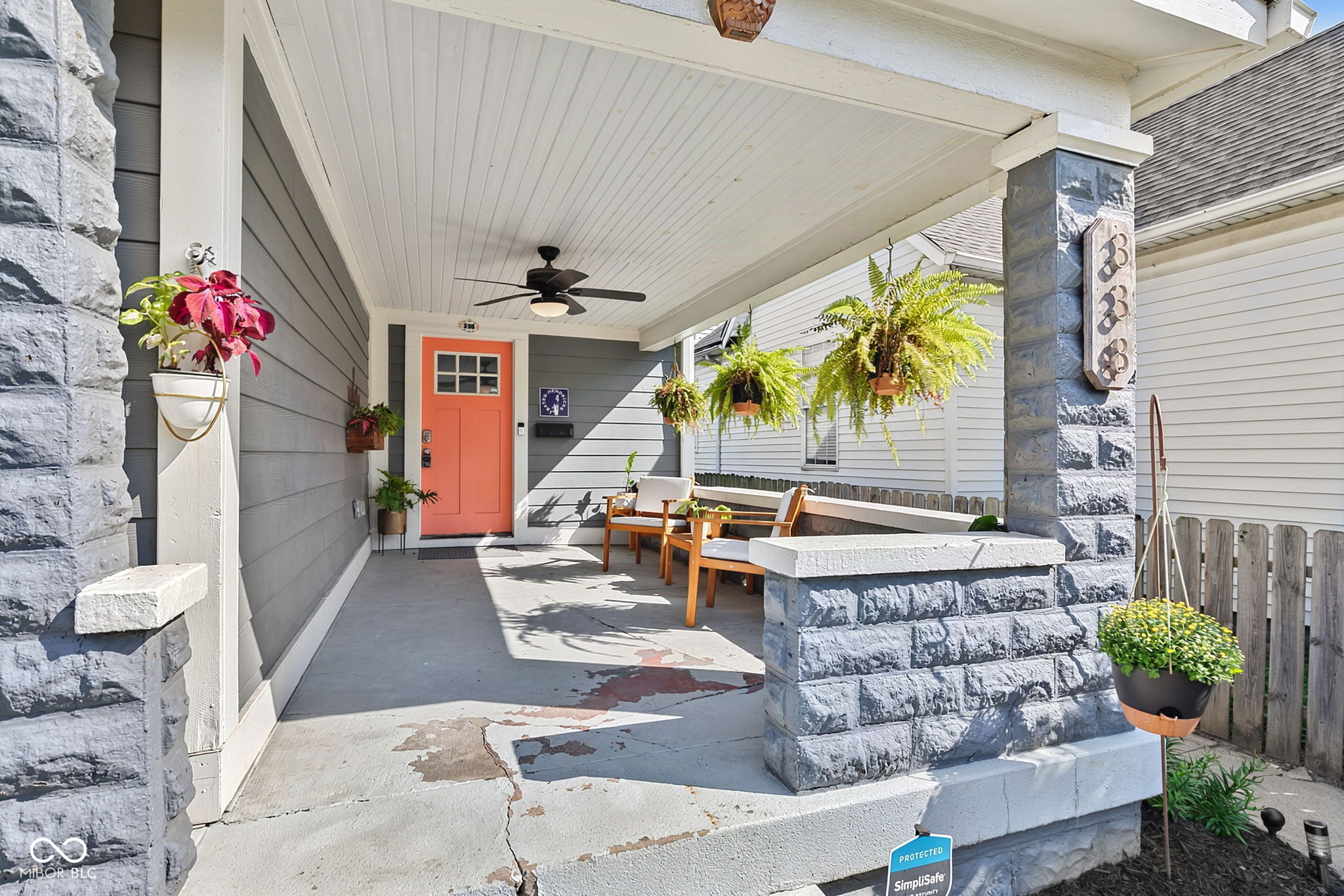 338 Sanders Street