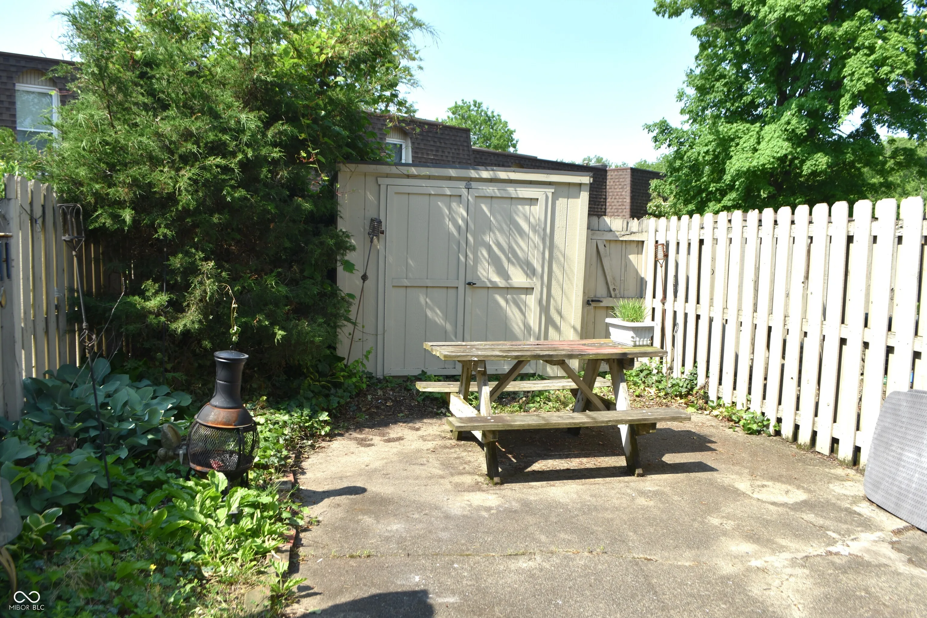 Indianapolis, Indiana 46260, United States, 2 Bedrooms Bedrooms, ,2 BathroomsBathrooms,Residential,Active,142542