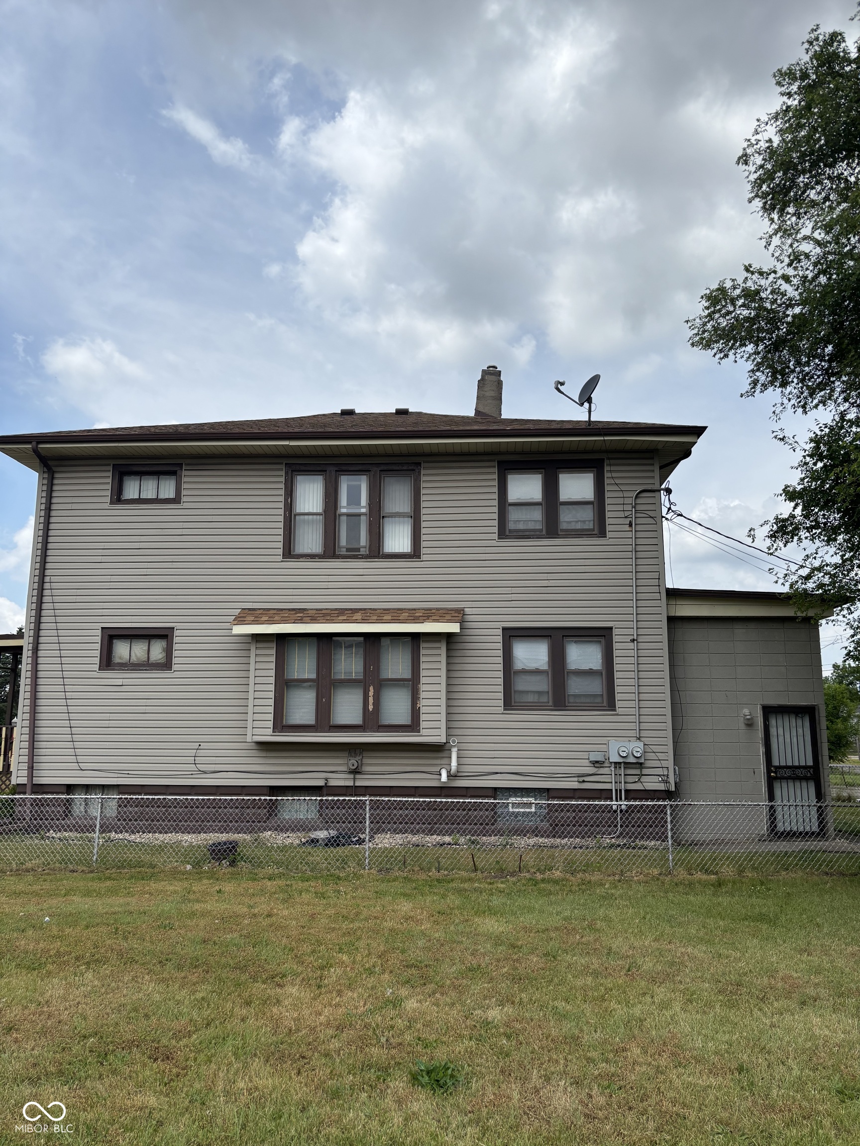 1313 Field Street