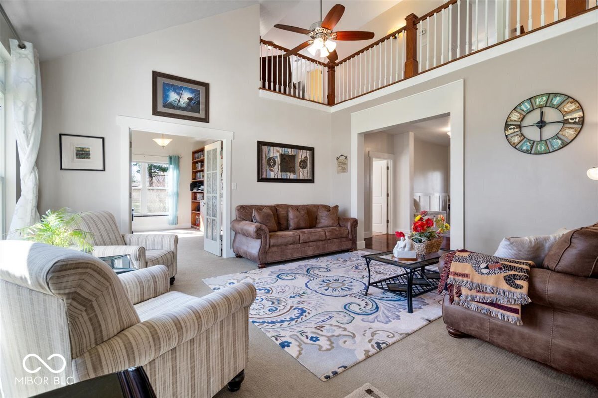 1247 N County Road 900 E