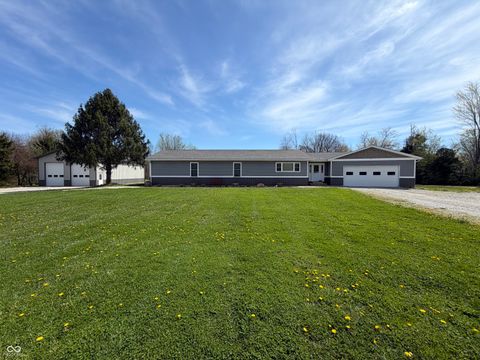 Photo of 2452 S Us Highway 421, Greensburg, IN 47240 (MLS # 22094860)