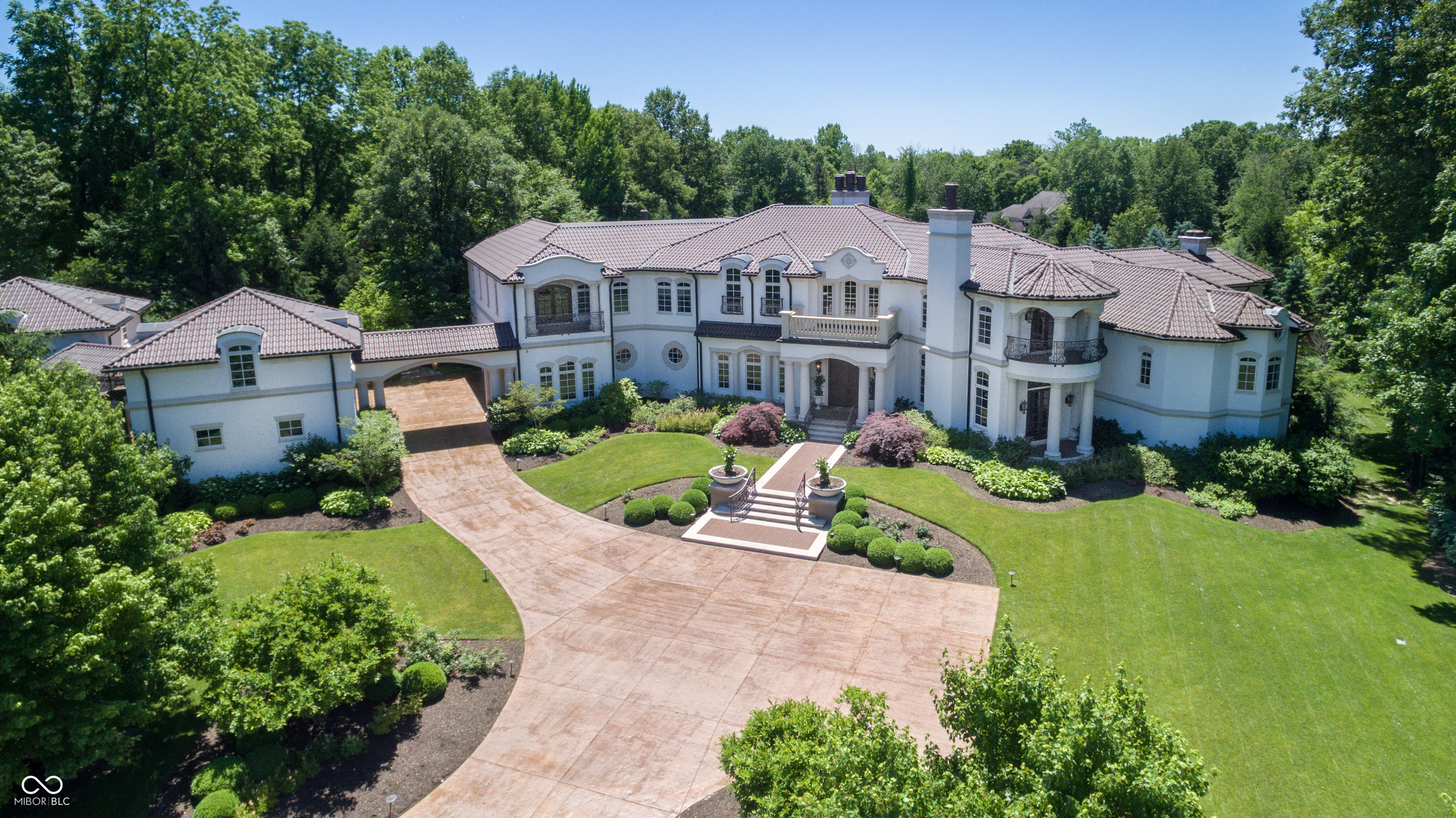 415 Springwood Drive