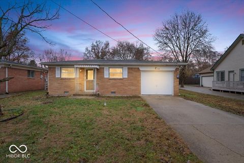 Photo of 128 Richie Avenue, Indianapolis, IN 46234 (MLS # 22074949)