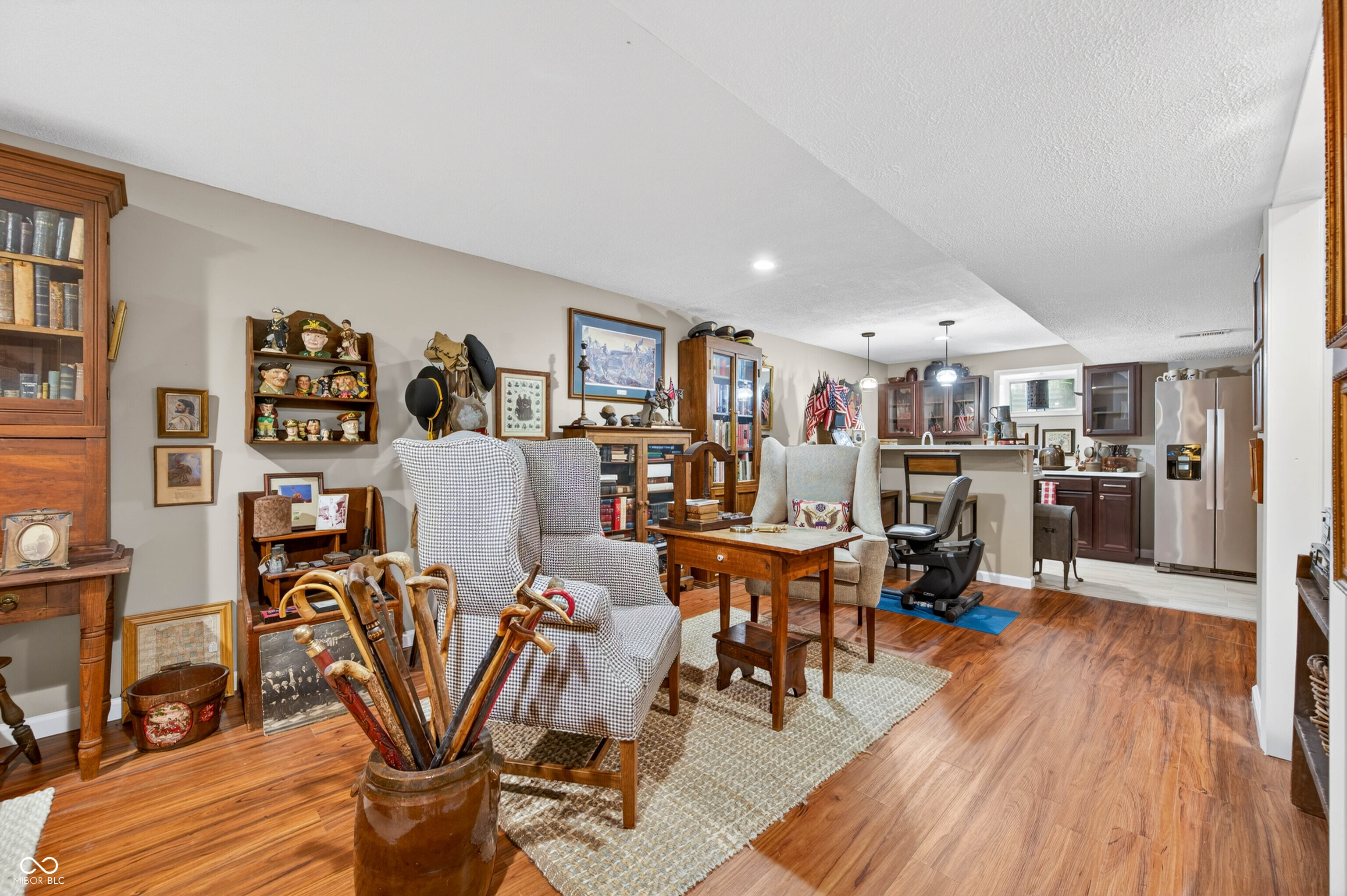 697 Lake Vista Drive