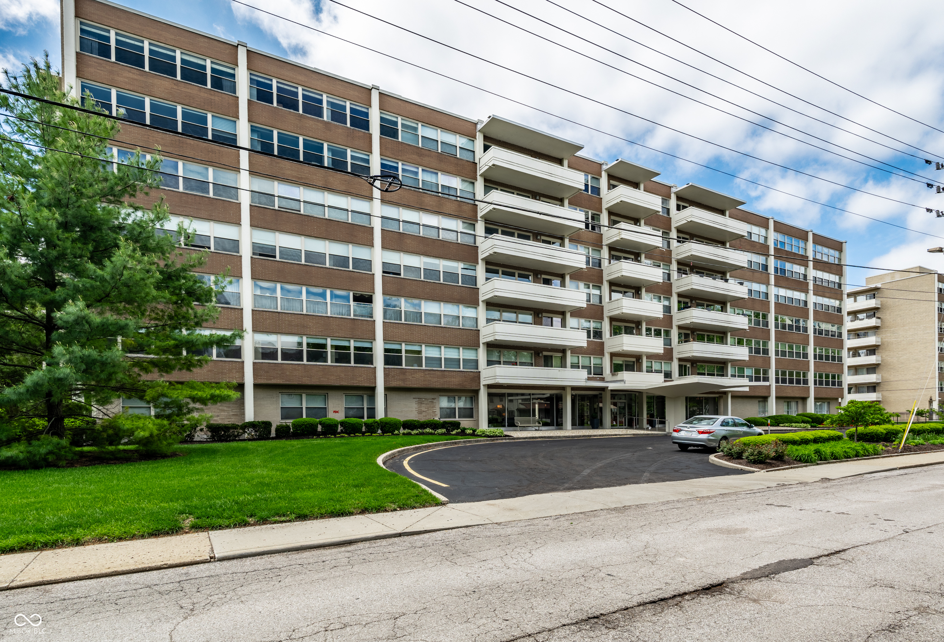 25 E 40th Street 3A