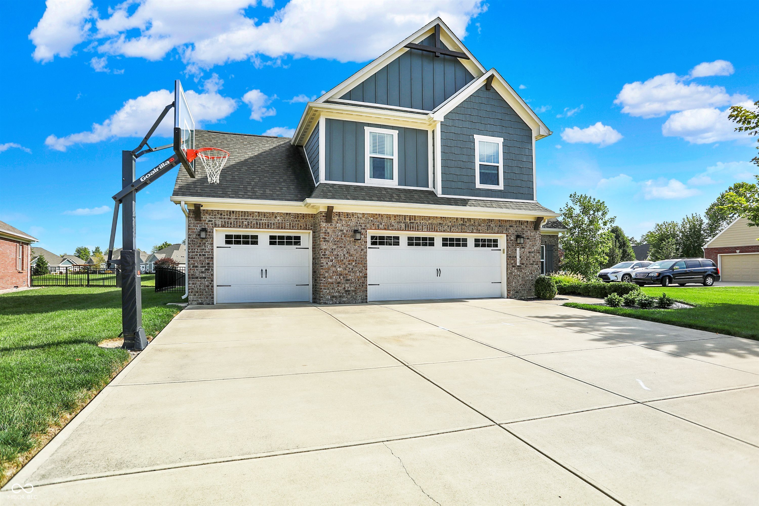 1069 Forest Glen Drive