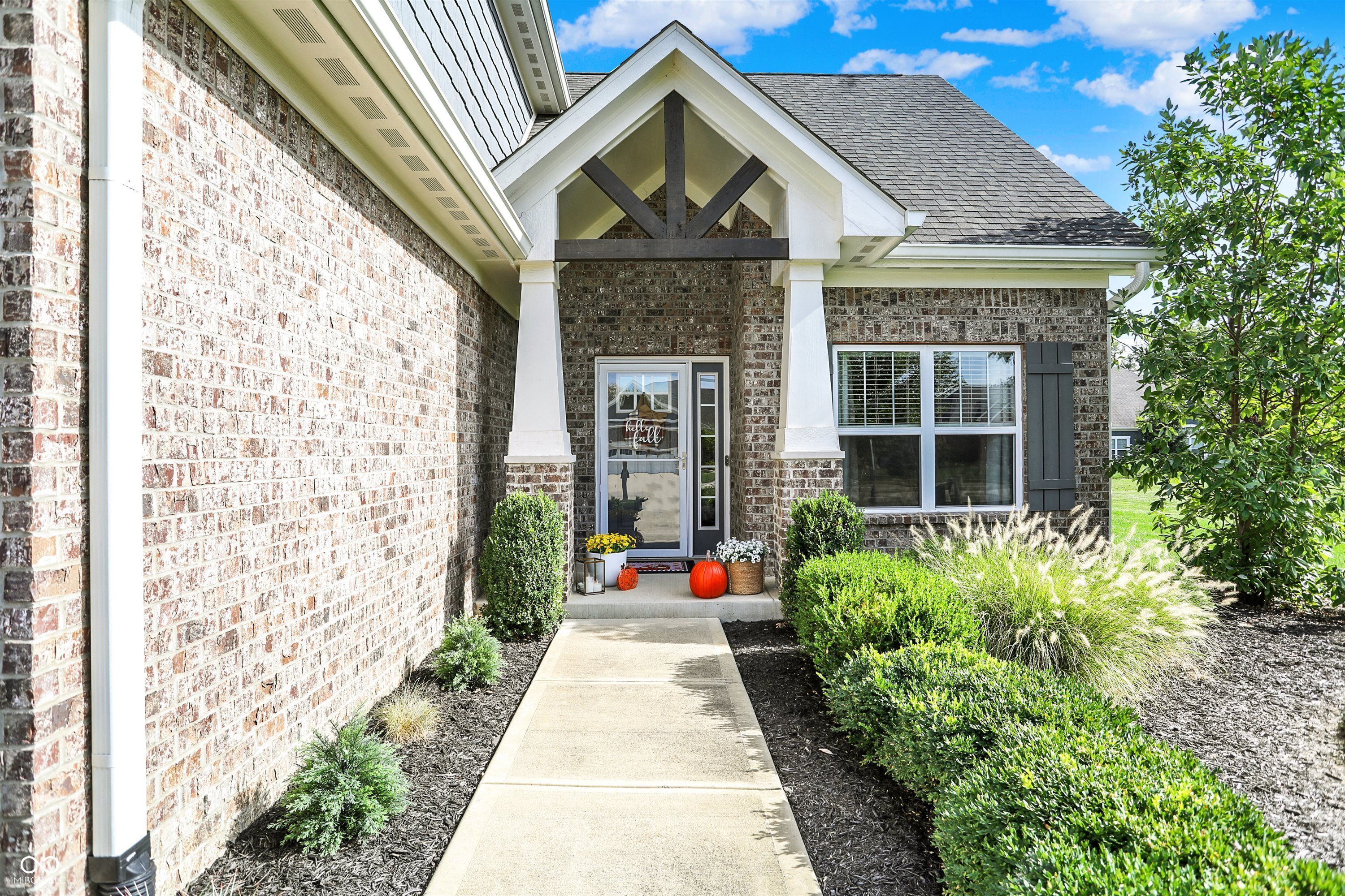 1069 Forest Glen Drive