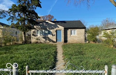 Photo of 2428 N Arlington Avenue, Indianapolis, IN 46218 (MLS # 22084480)