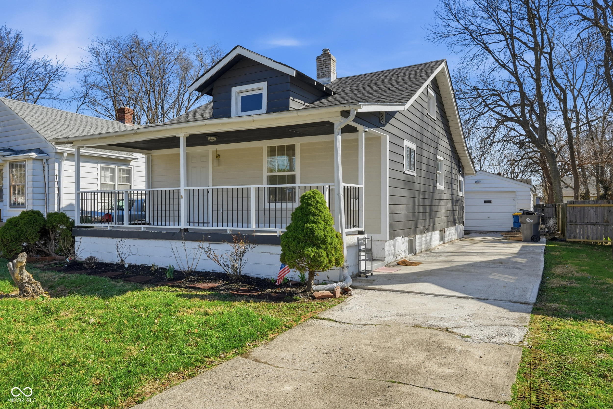 4723 Evanston Avenue