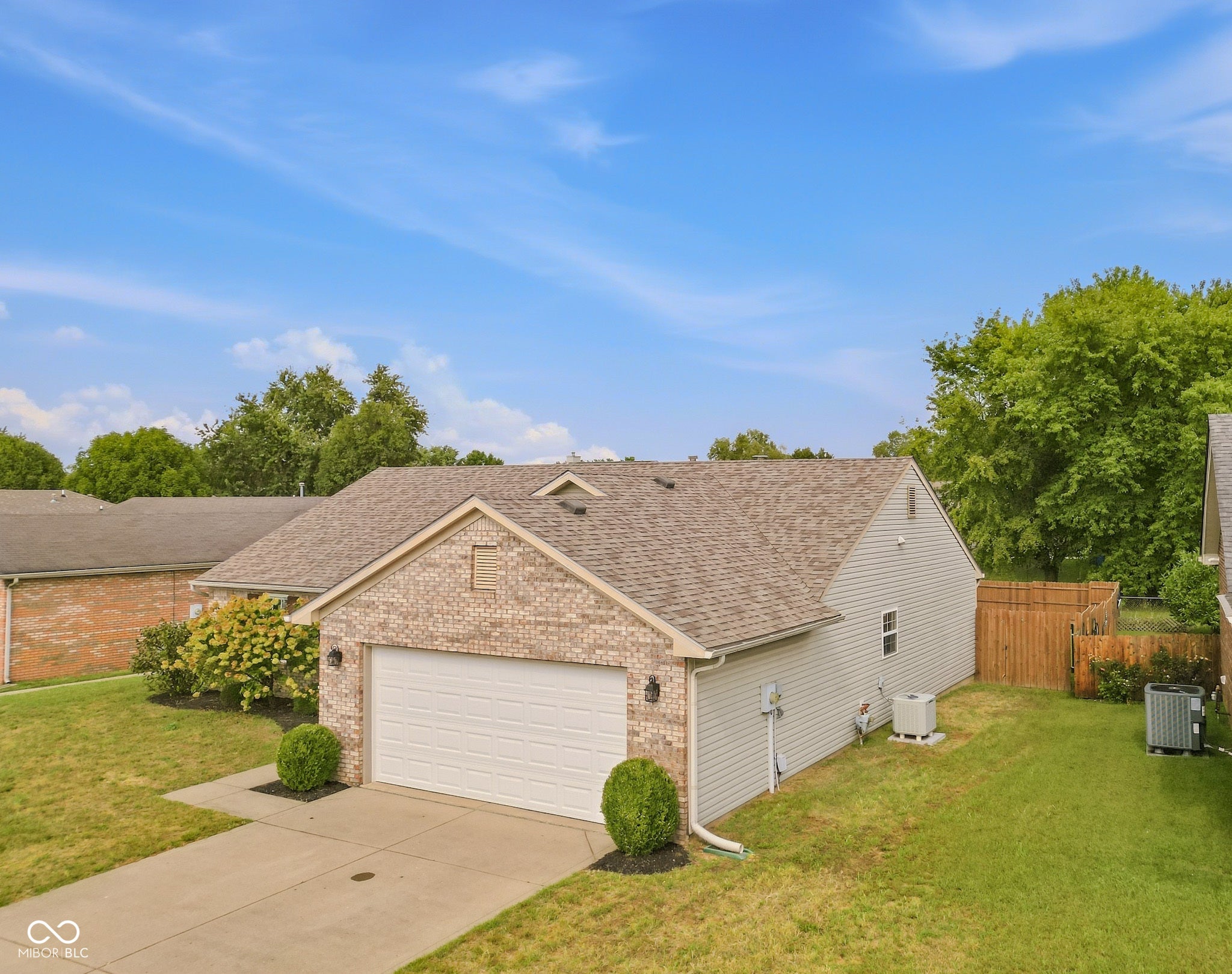 206 Bishop