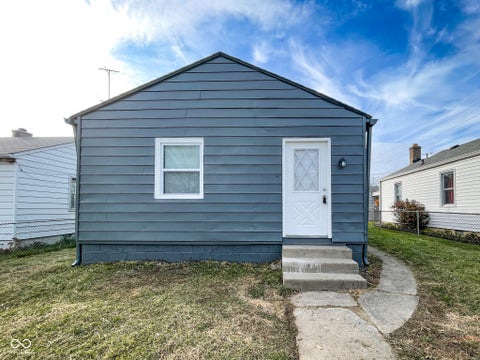 Photo of 406 S Lasalle Street, Indianapolis, IN 46201 (MLS # 22082133)