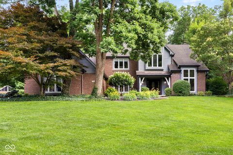 Photo of 12133 Pearl Bay Ridge, Indianapolis, IN 46236 (MLS # 22108298)