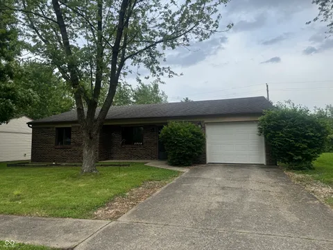 3055 Pawnee Drive, Indianapolis, IN 46235 - MLS#: 22039393