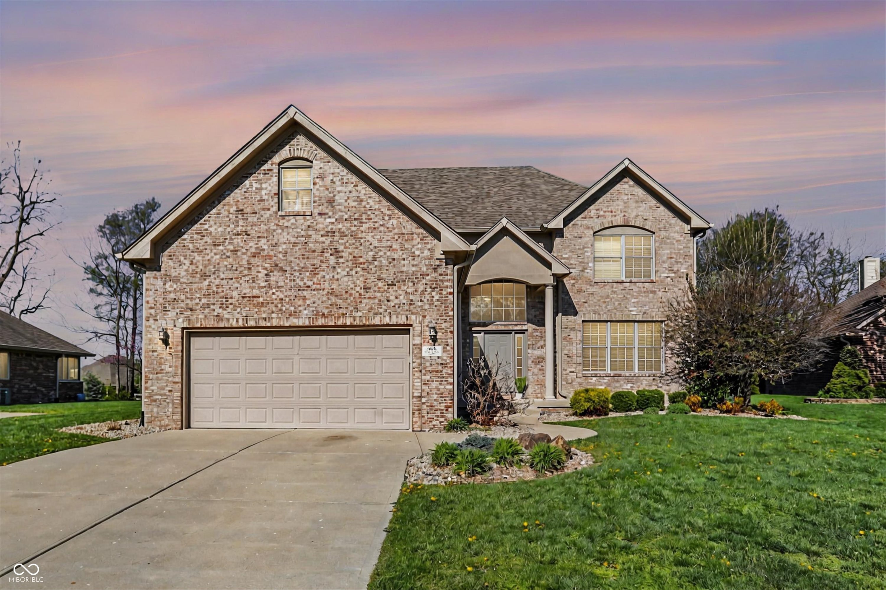 386 White Oak Lane