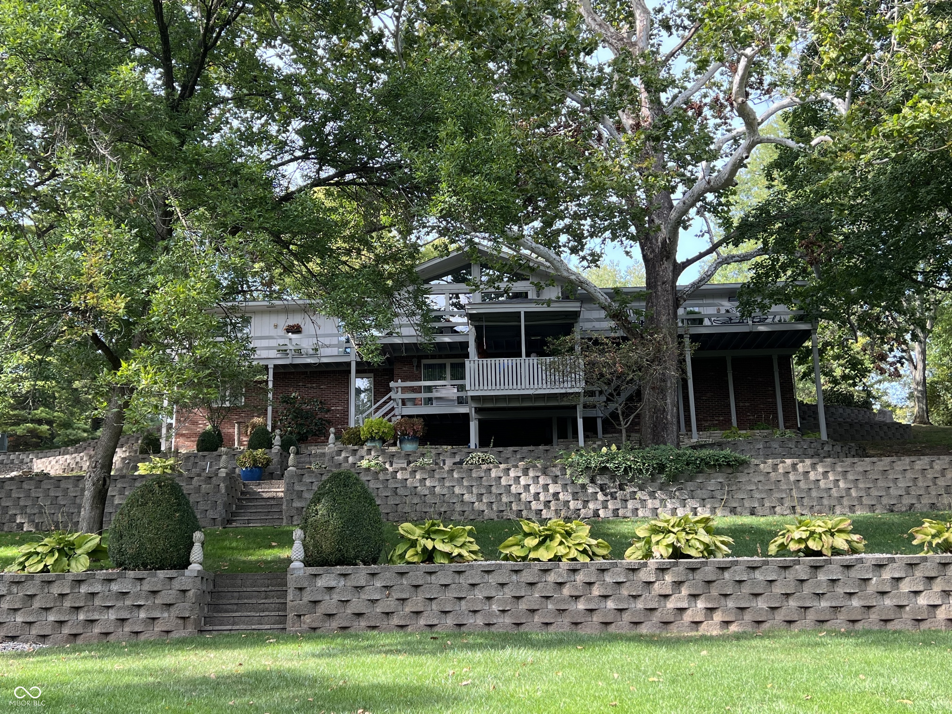 1020 W Riverview Drive