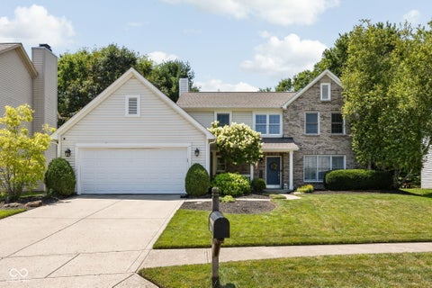 Photo of 14568 Cherry Ridge Road, Carmel, IN 46033 (MLS # 22112167)
