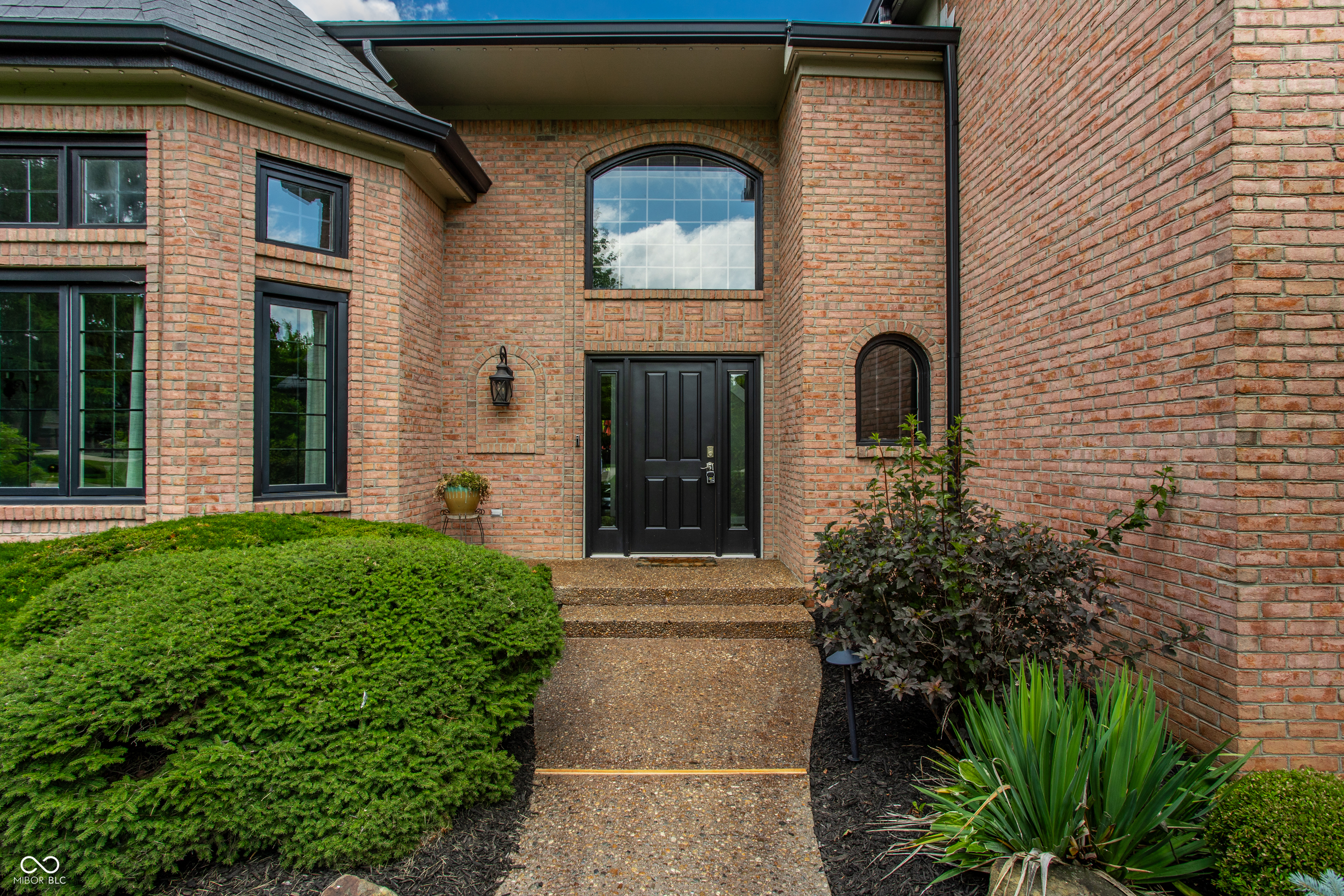 1138 Helford Lane