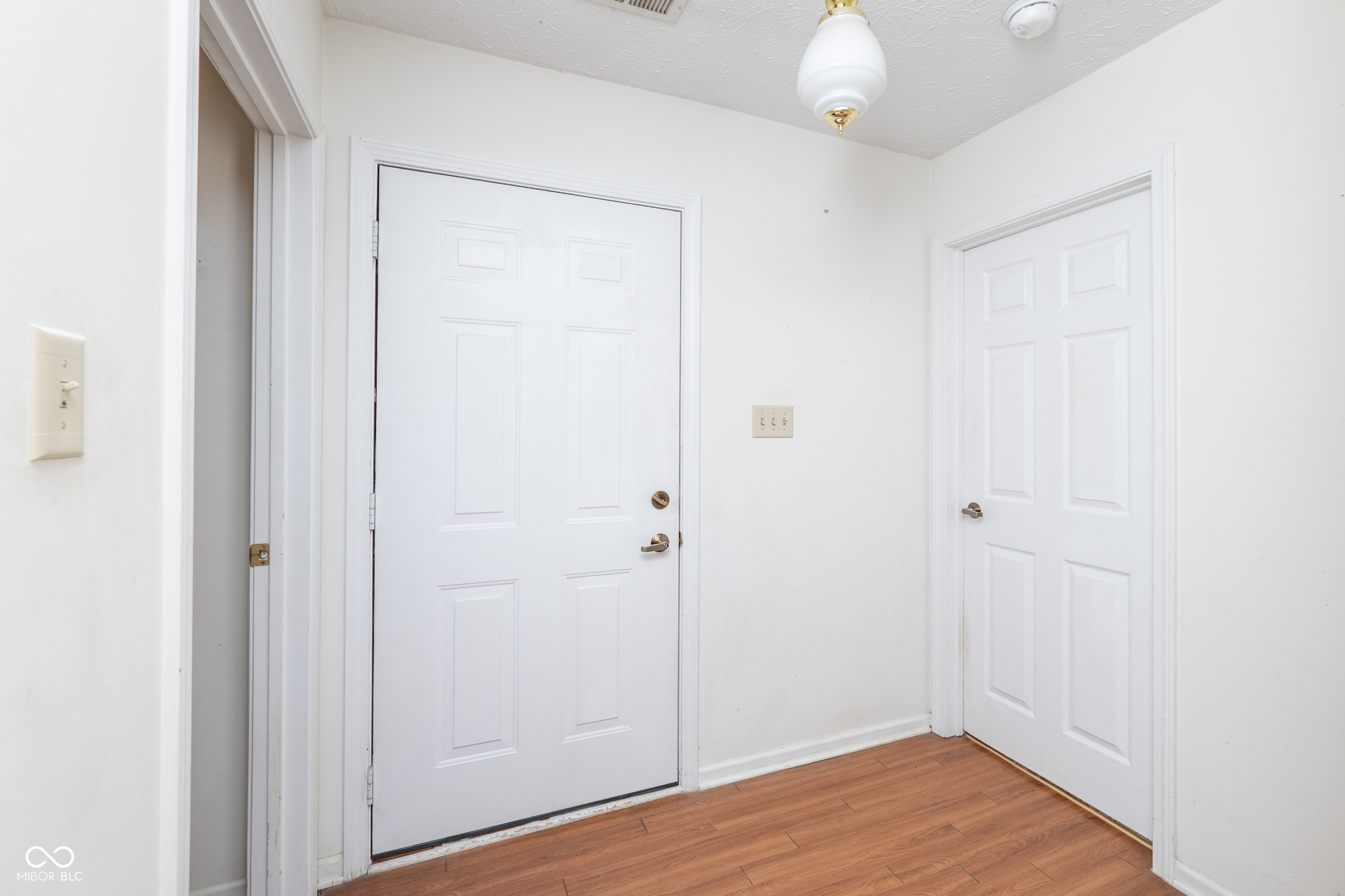 10126 Park Ridge Drive