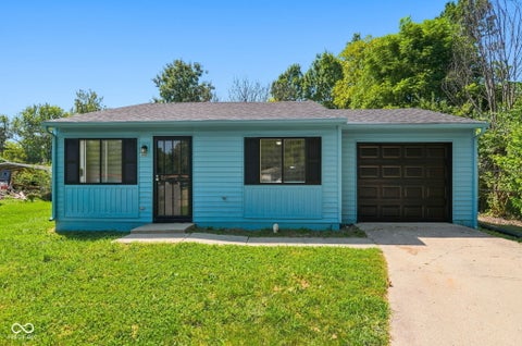 Photo of 9405 Big Ben Circle, Indianapolis, IN 46235 (MLS # 22124421)