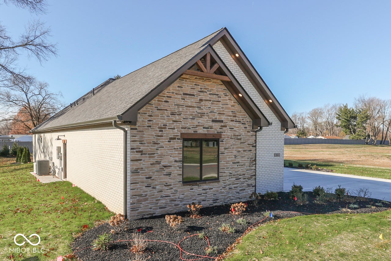 1653 Mill Pond Lane