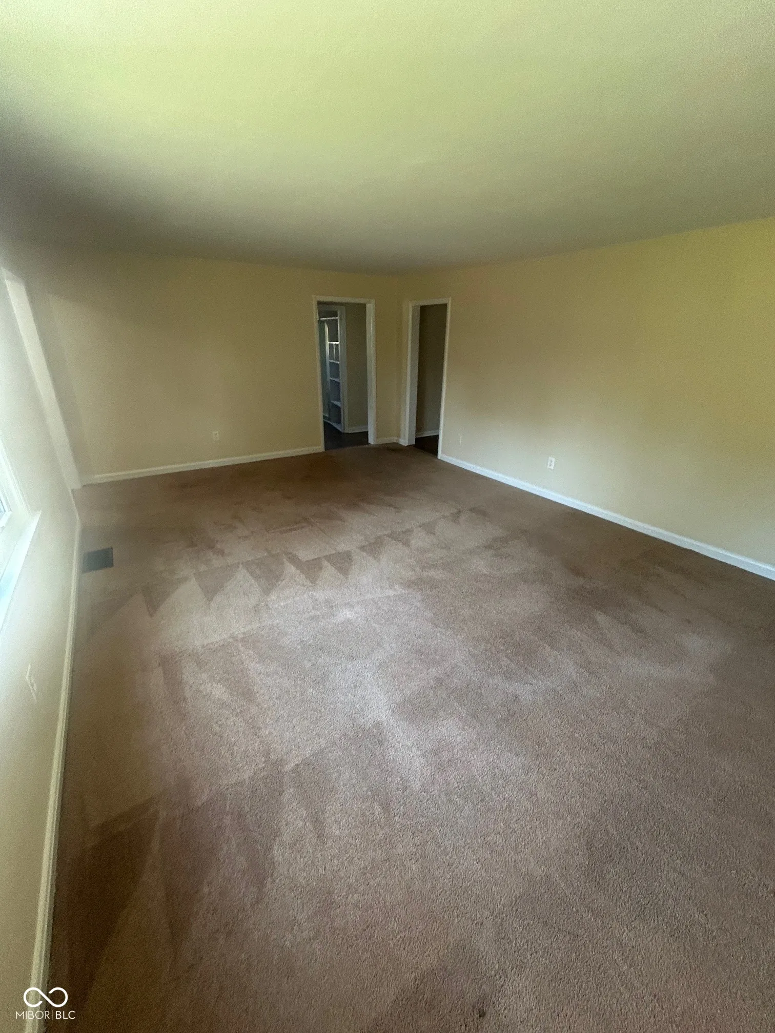 Anderson, Indiana 46011, United States, 2 Bedrooms Bedrooms, ,1 BathroomBathrooms,Residential,Active,170309