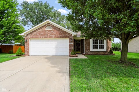 Photo of 659 Sonoma Lane, Greenfield, IN 46140 (MLS # 22119821)