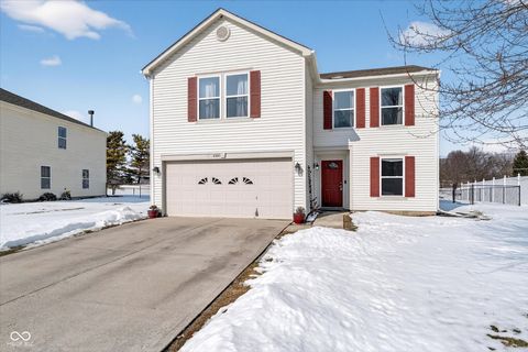 Photo of 6880 W Kingston Drive, McCordsville, IN 46055 (MLS # 22081840)