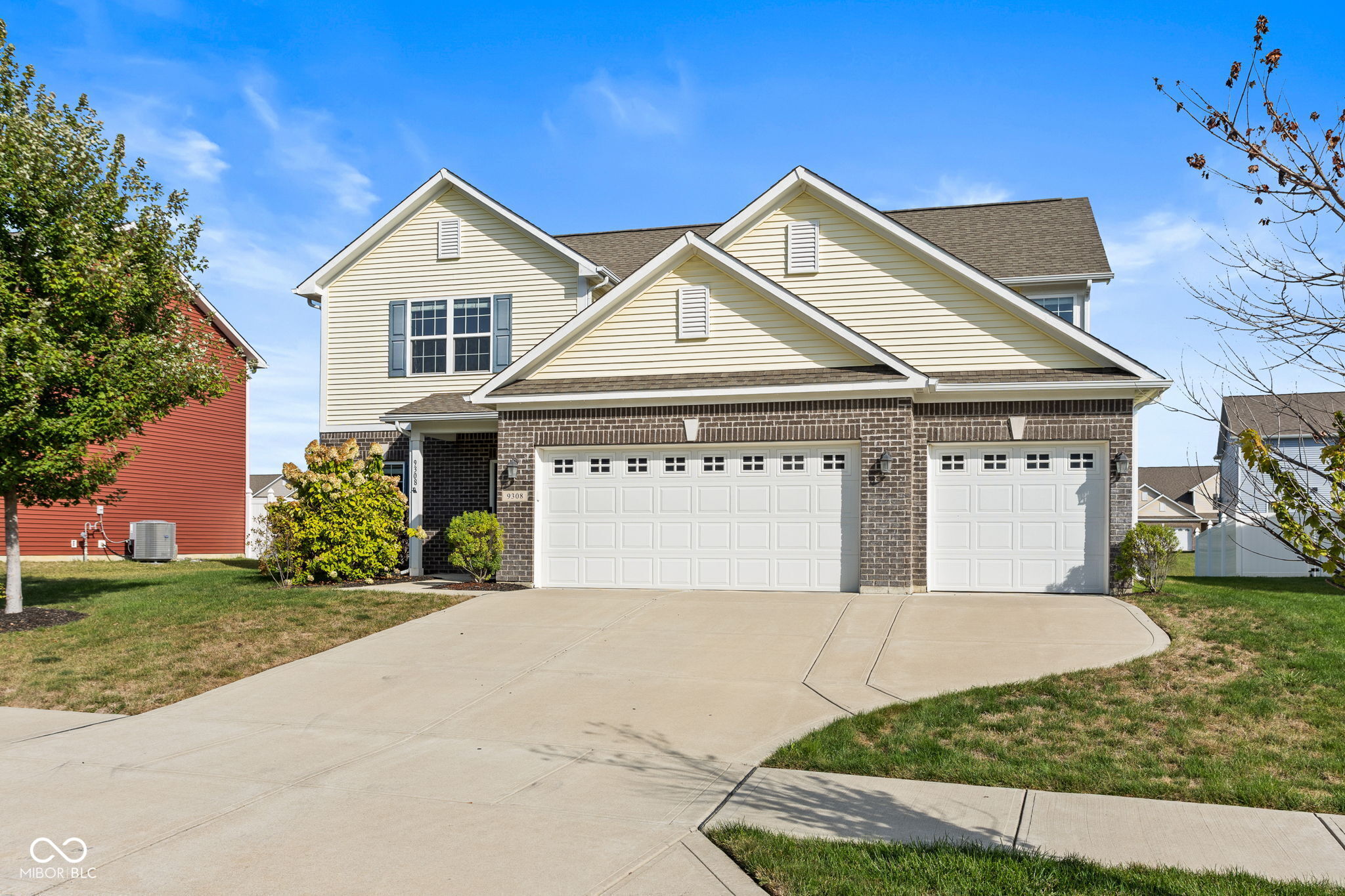 9308 Foudray Circle N