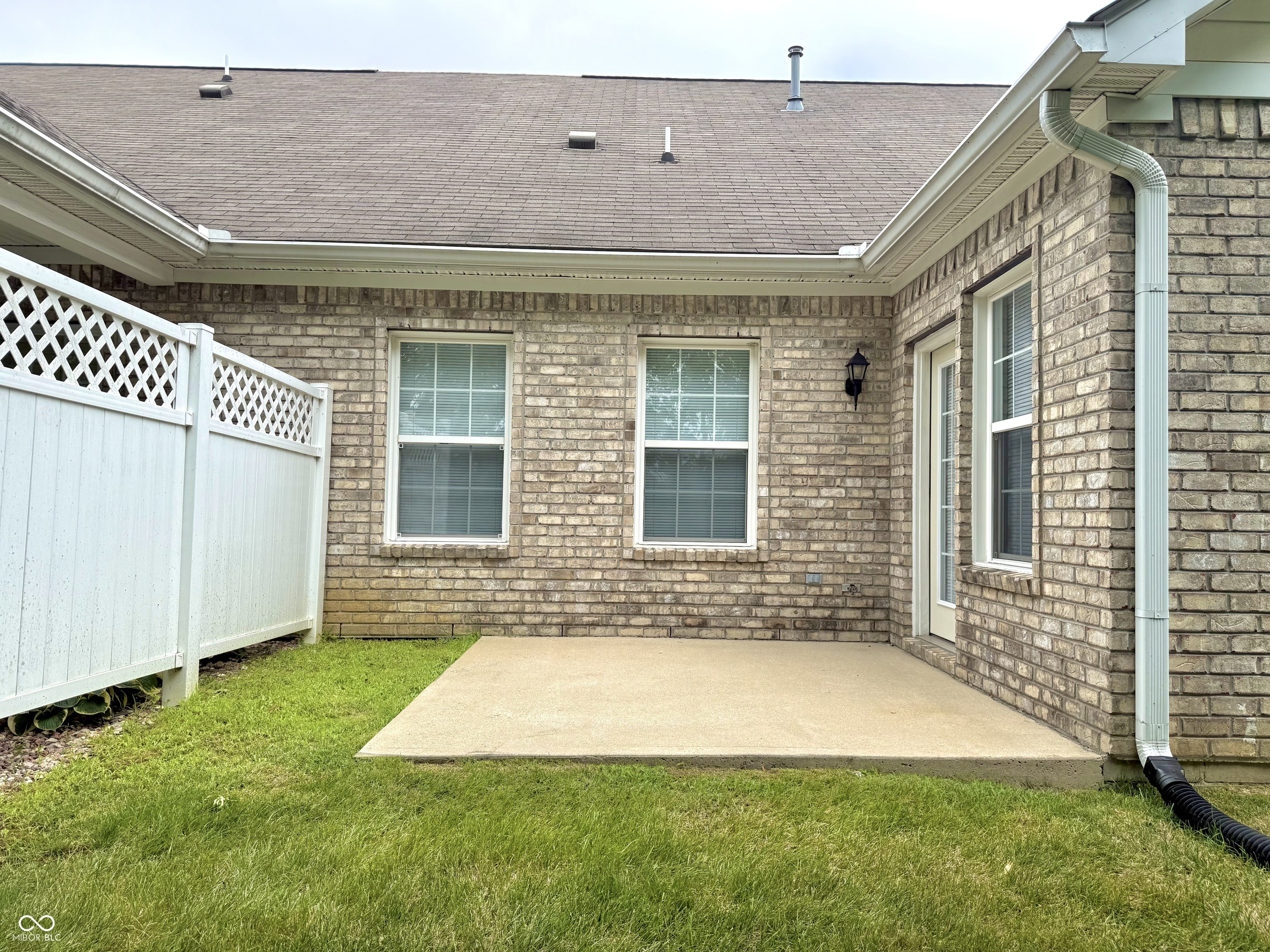 4263 Cairo Way