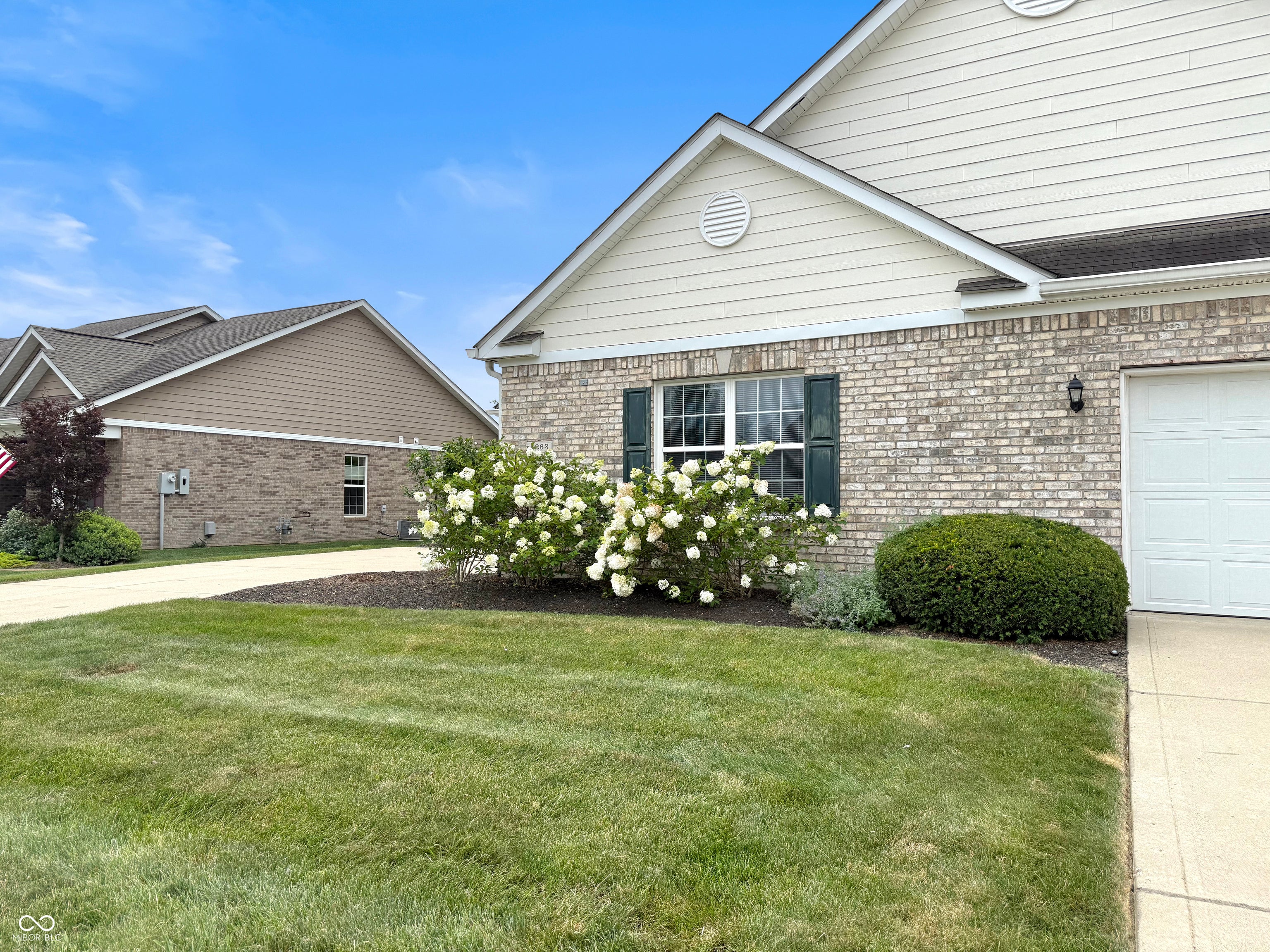4263 Cairo Way