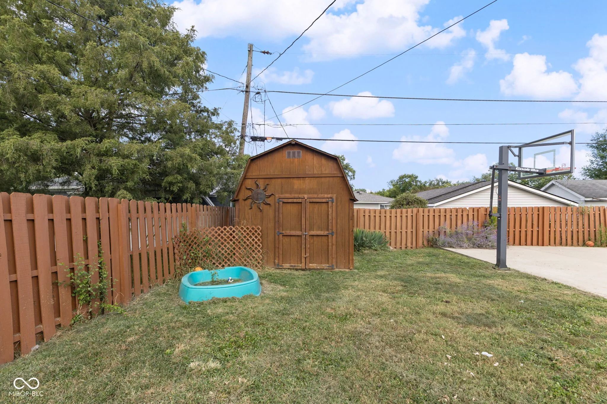 Indianapolis, Indiana 46241, United States, 3 Bedrooms Bedrooms, ,2 BathroomsBathrooms,Residential,Pending,208270