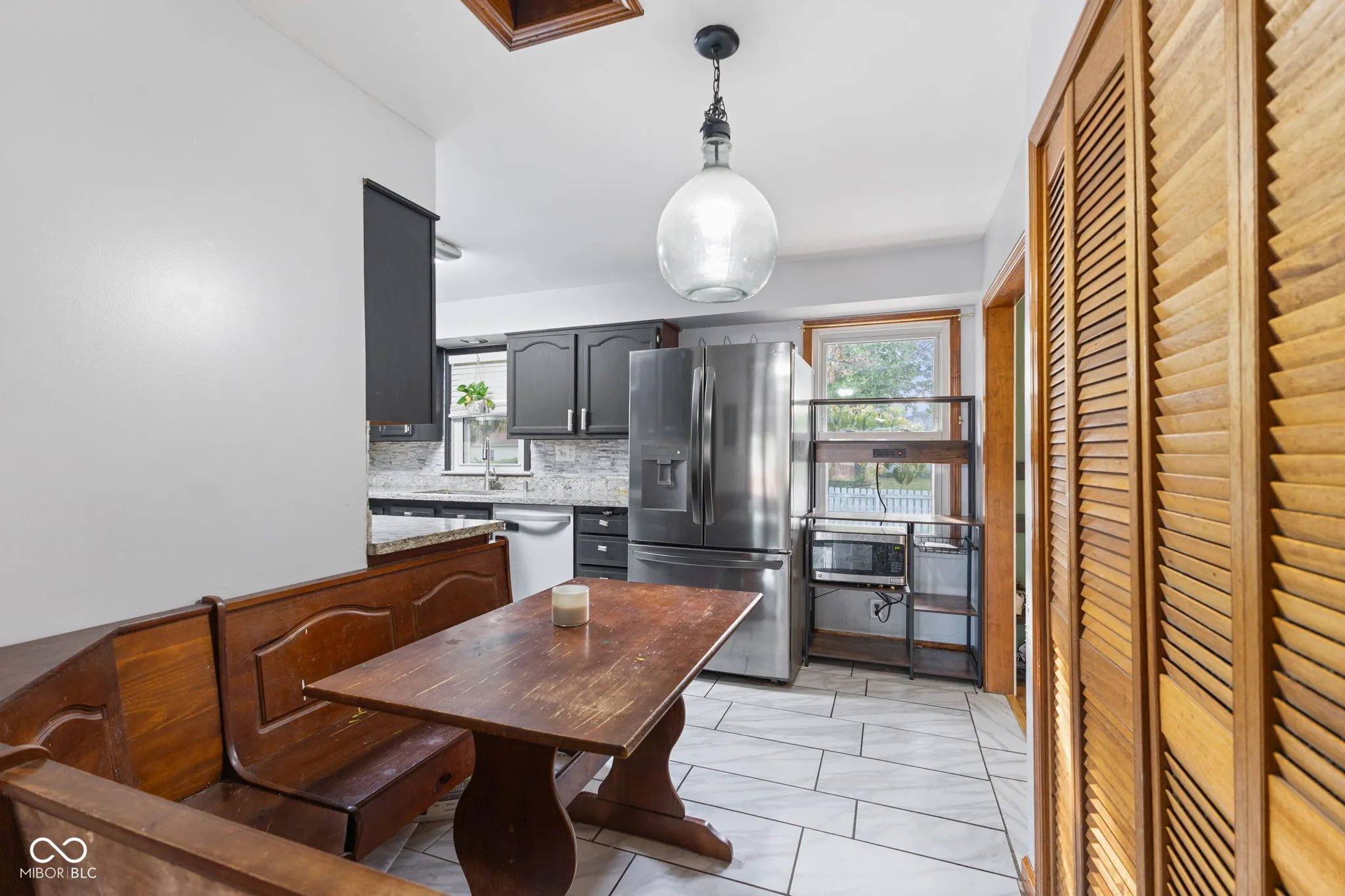 Indianapolis, Indiana 46241, United States, 3 Bedrooms Bedrooms, ,2 BathroomsBathrooms,Residential,Pending,208270