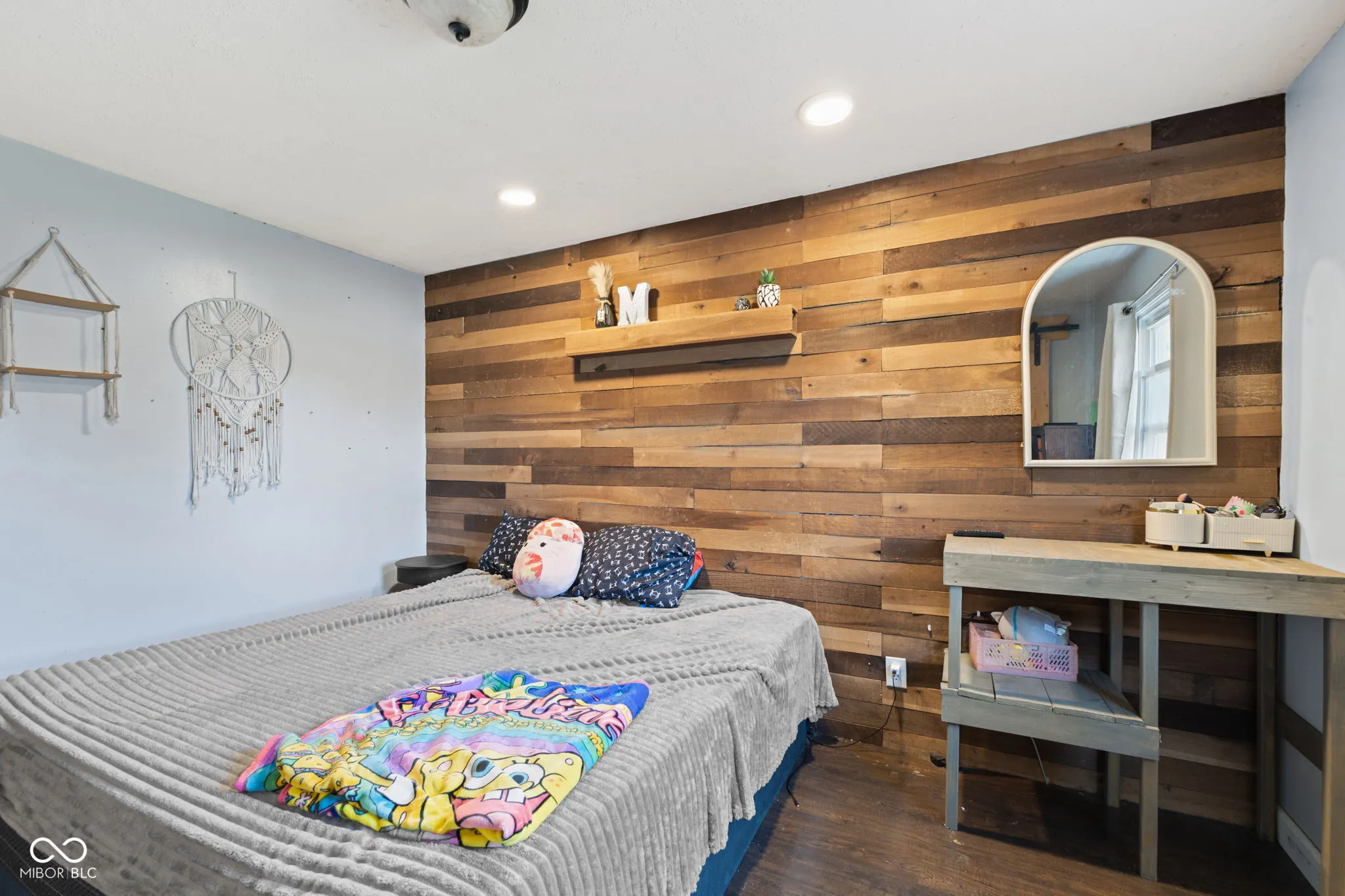 Indianapolis, Indiana 46241, United States, 3 Bedrooms Bedrooms, ,2 BathroomsBathrooms,Residential,Pending,208270