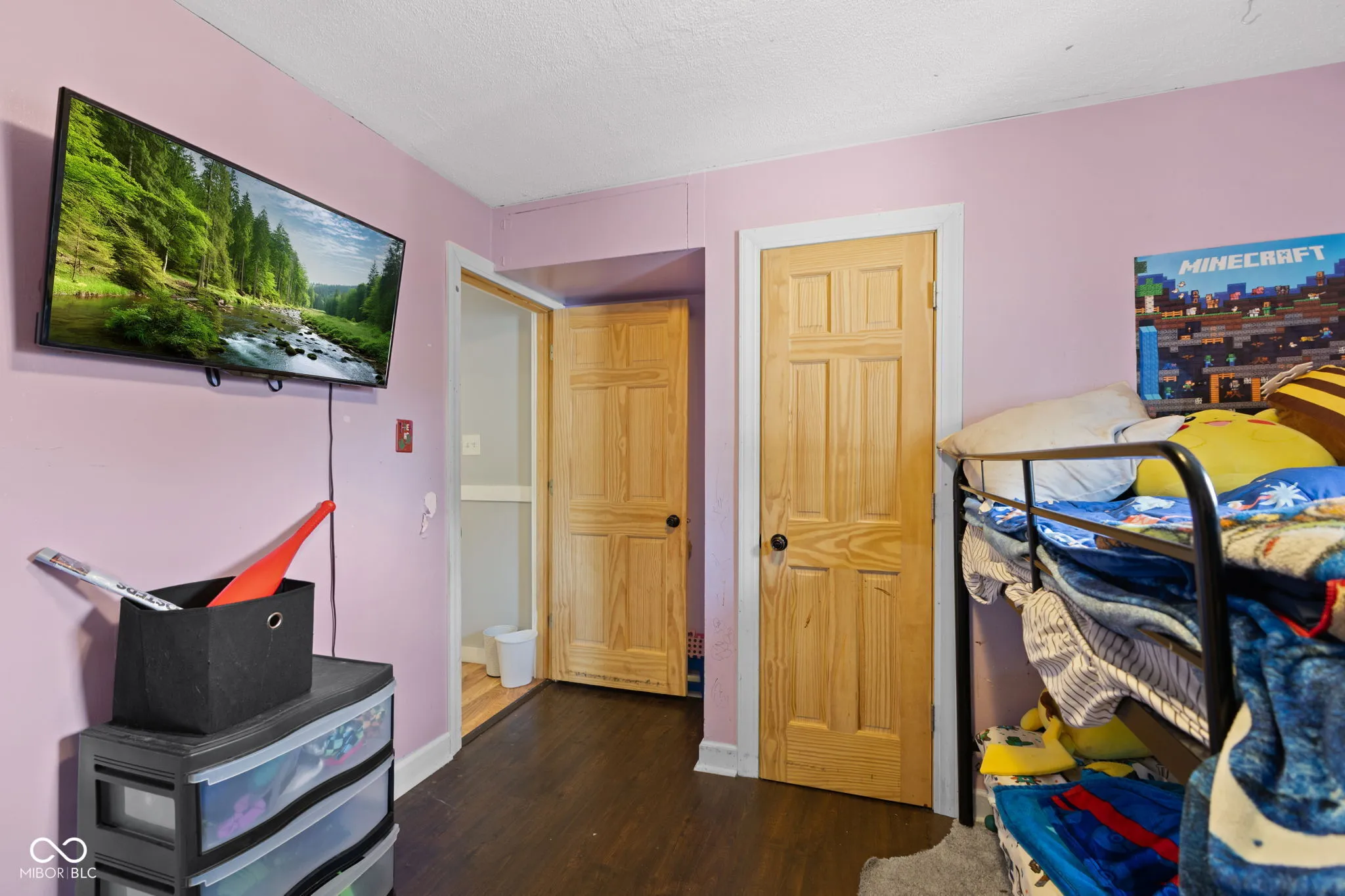 Indianapolis, Indiana 46241, United States, 3 Bedrooms Bedrooms, ,2 BathroomsBathrooms,Residential,Pending,208270