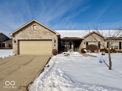 Photo of 7612 Easy Place, Indianapolis, IN 46259 (MLS # 22083097)