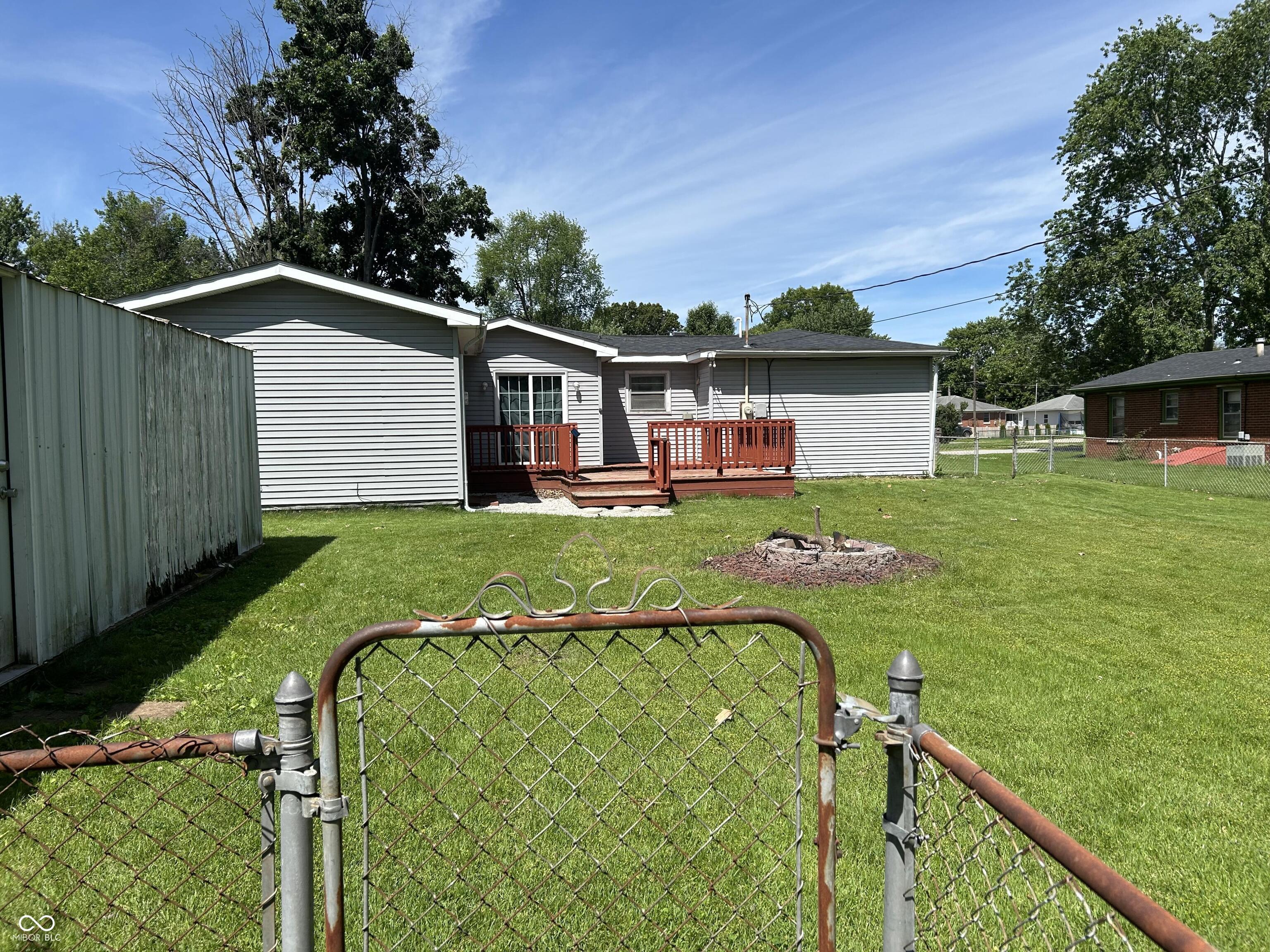 2002 Barton Avenue