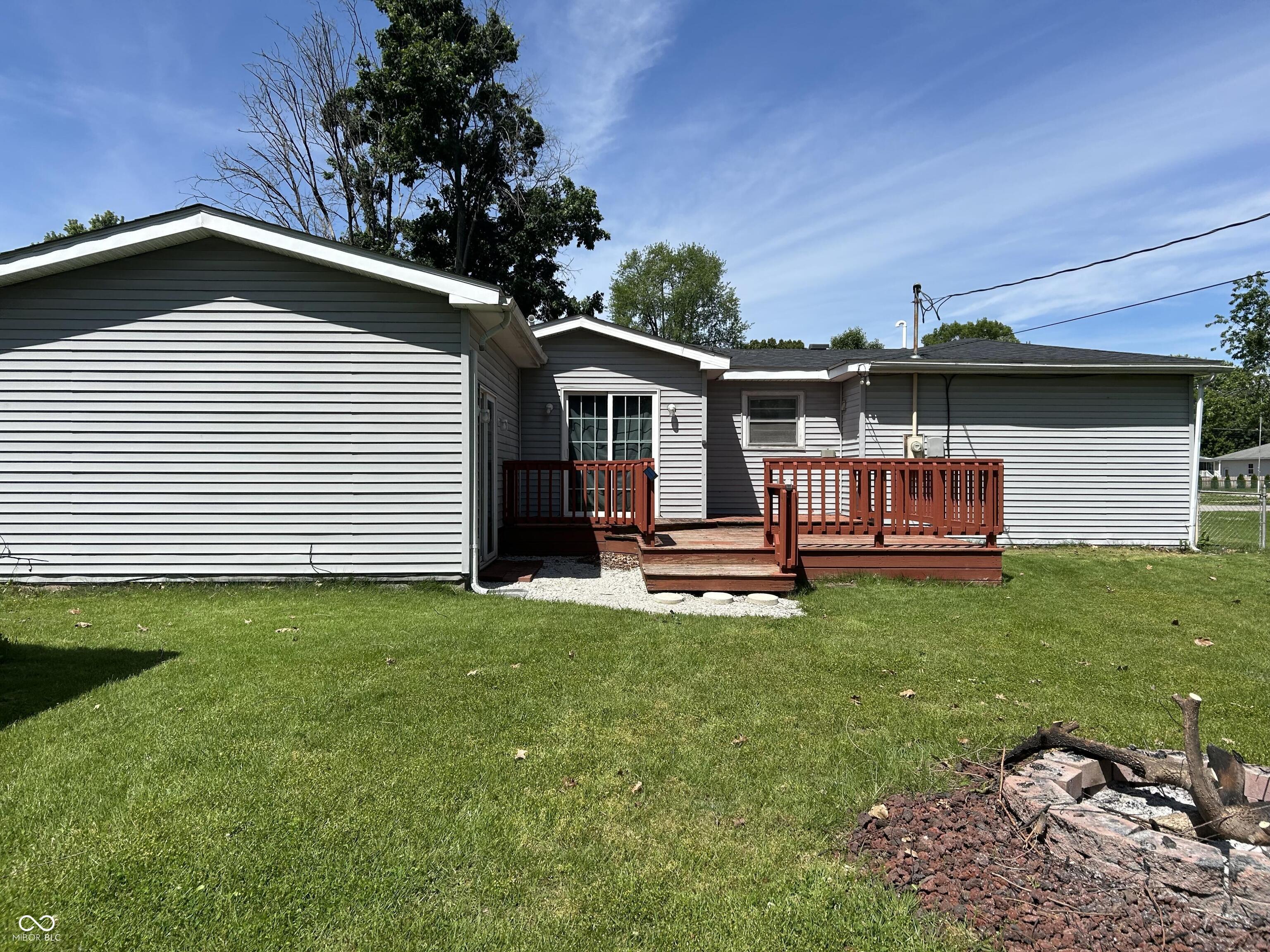 2002 Barton Avenue