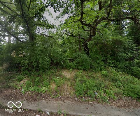 Photo for 864 W 26th Street