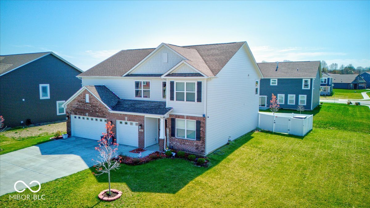5839 Altar Bell Circle