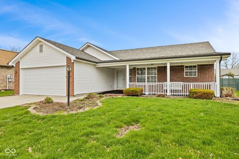 Photo of 1341 Magnolia Drive, Greenfield, IN 46140 (MLS # 22085064)