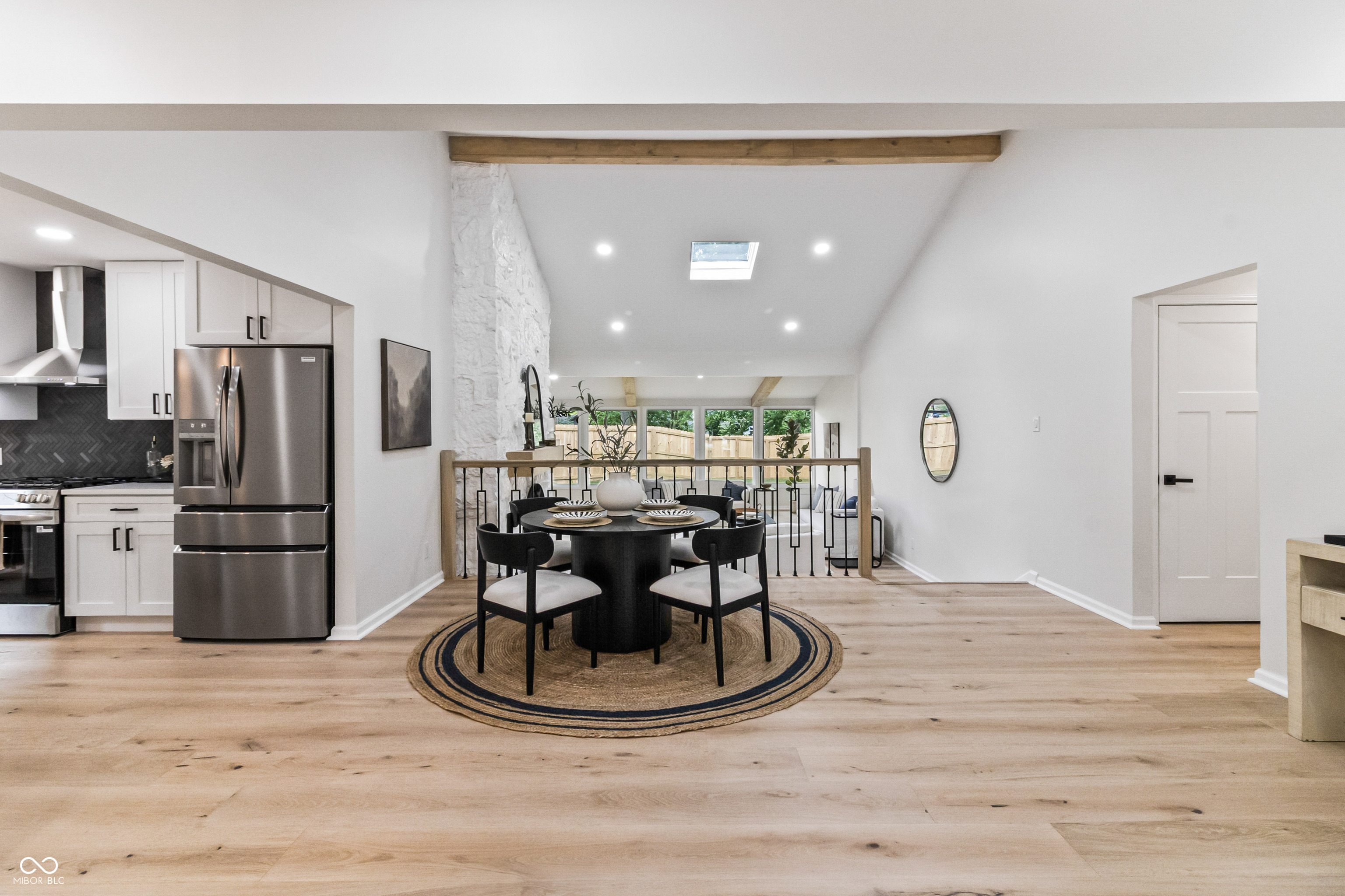 10924 Thunderbird Drive